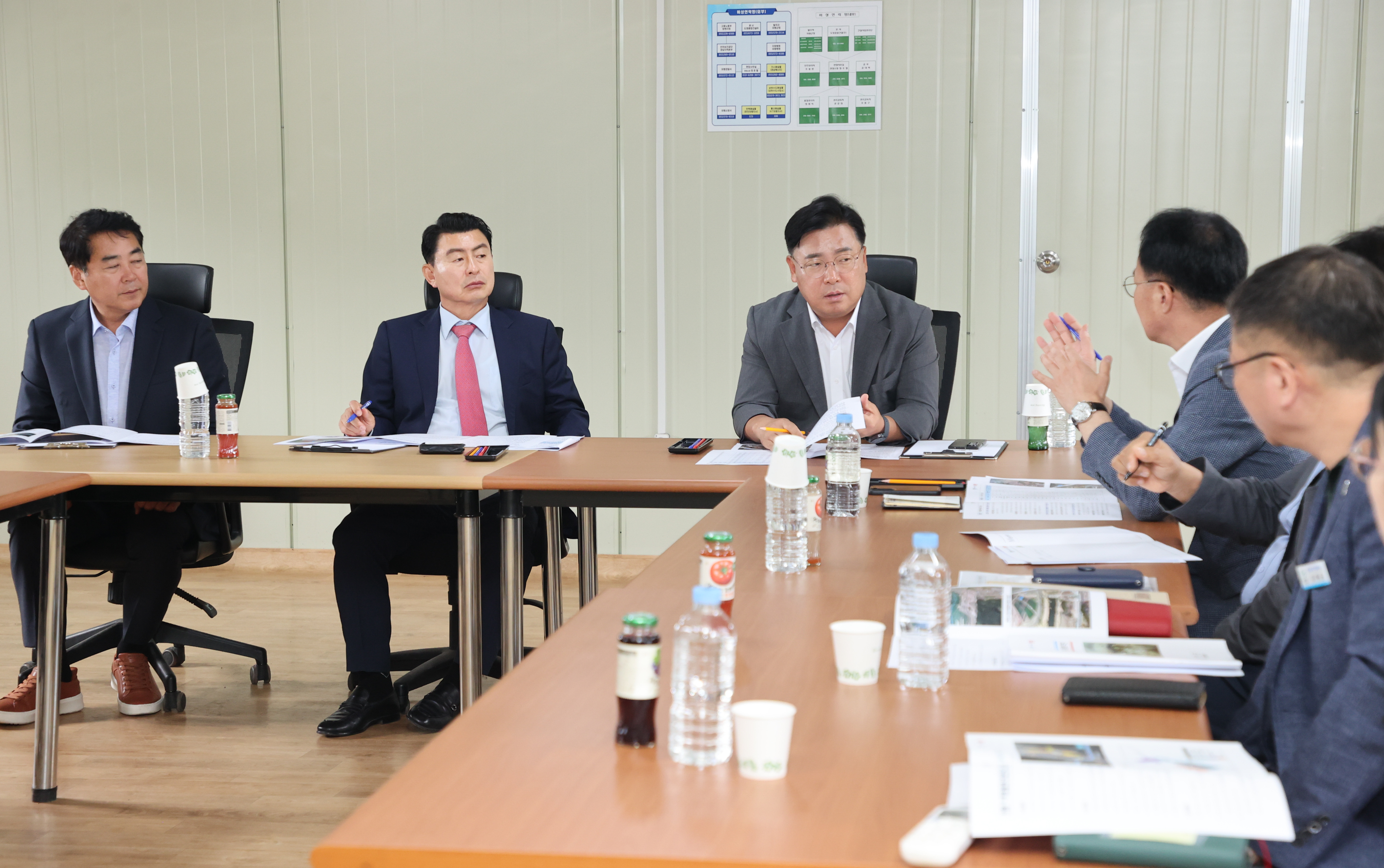 경남대도약준비팀, 의령 부림일반산업단지·함안 오색가야뜰·경남FC 클럽하우스 현장 점검
